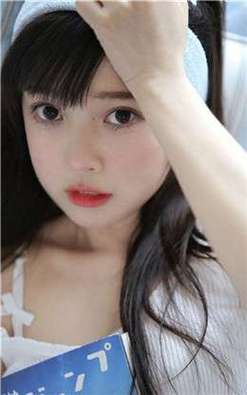 操美女哈哈影院的相关介绍
