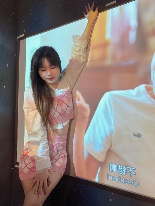 深夜影院的相关介绍