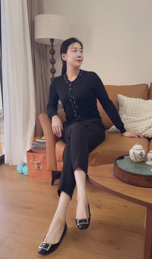 欧美老熟乱妇43p的相关介绍