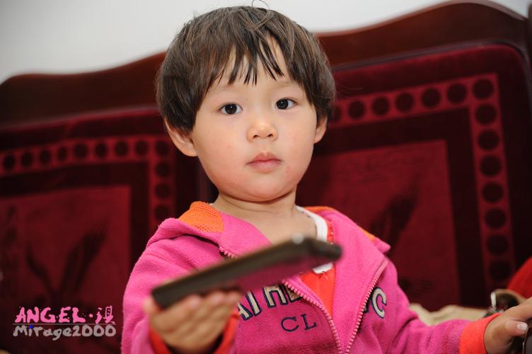 强摸女秘书巨乳bd的相关介绍