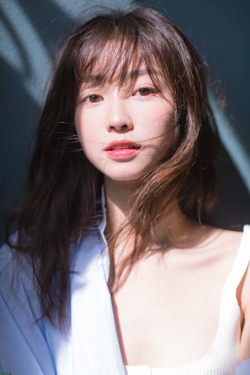操哭女教师的相关介绍
