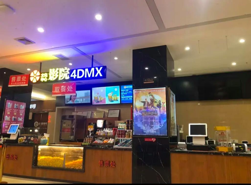 国产av丰满熟妇的相关介绍