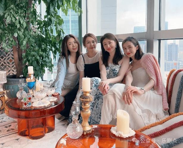 少妇的av的相关介绍