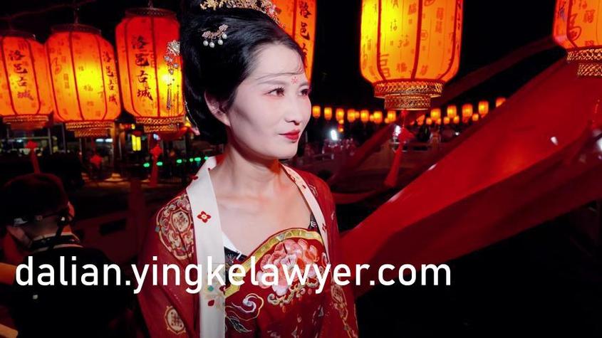 操到流白浆视频的相关介绍