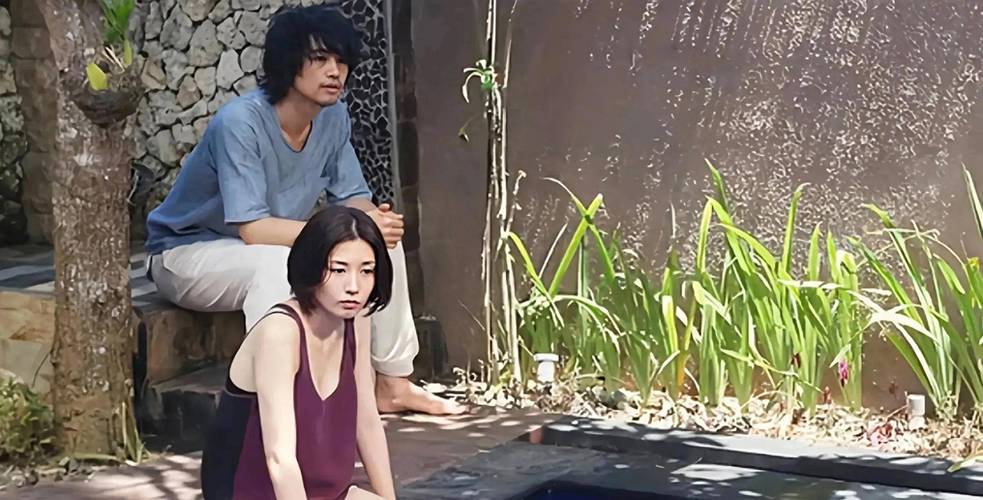操美女老师嗯哦的相关介绍
