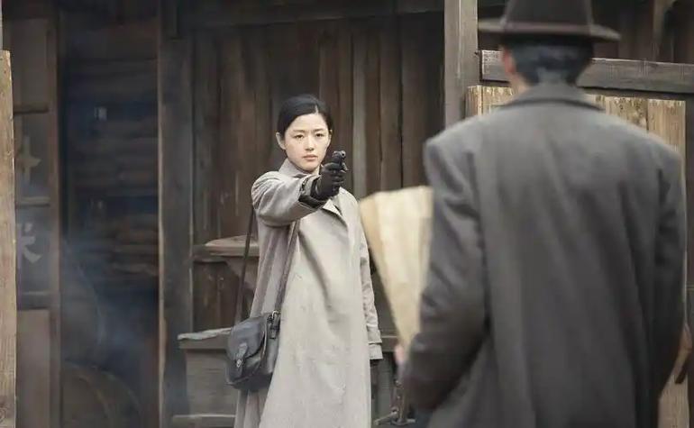 美女十八av毛片的相关介绍