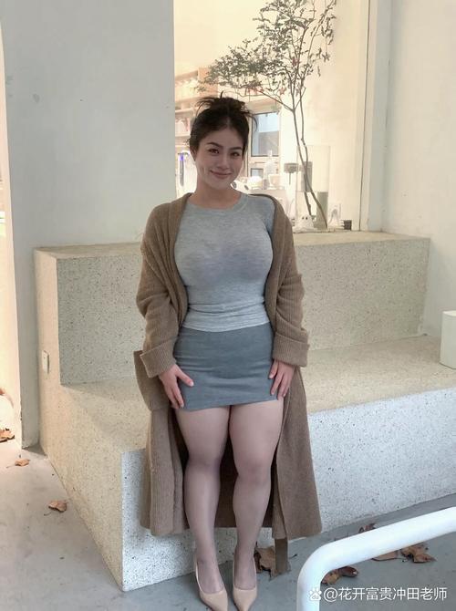 新婚少妇人妻的相关介绍