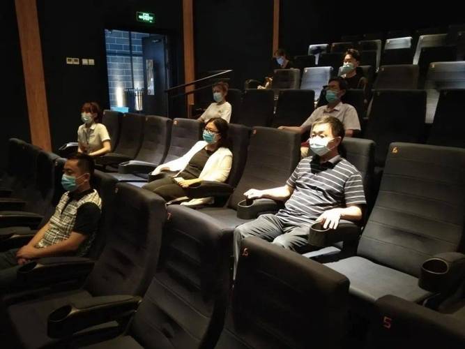 老湿影院费x看免费的相关介绍