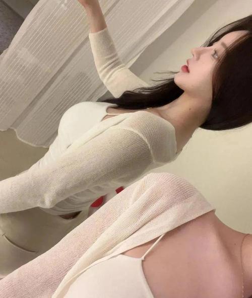 熟女人妻在线的相关介绍
