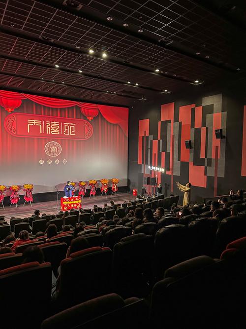 黑人干亚洲女冒白浆的相关介绍