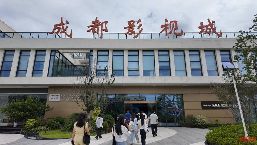 丰乳肥臀毛片的相关介绍